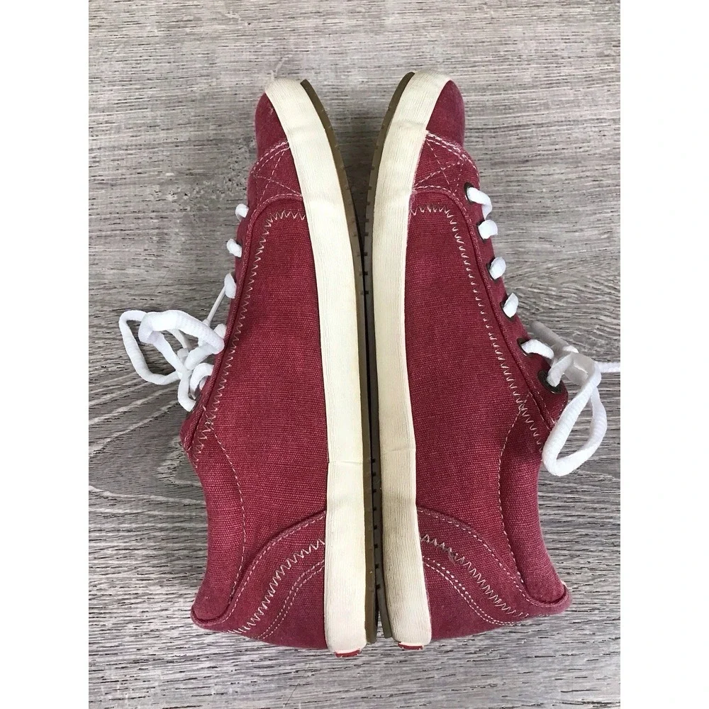 Taos Star Red Canvas Women's Size 7.5 Comfort Walking Sneakers Shoes STA-12844
